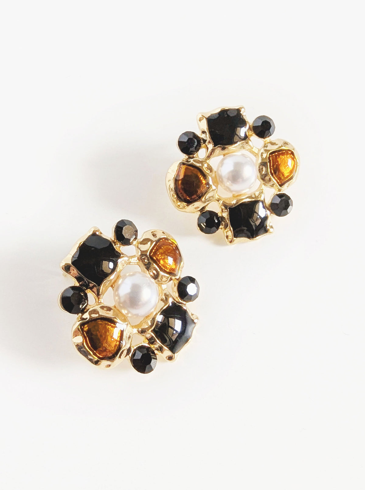 Artful Vintage Flair Earrings