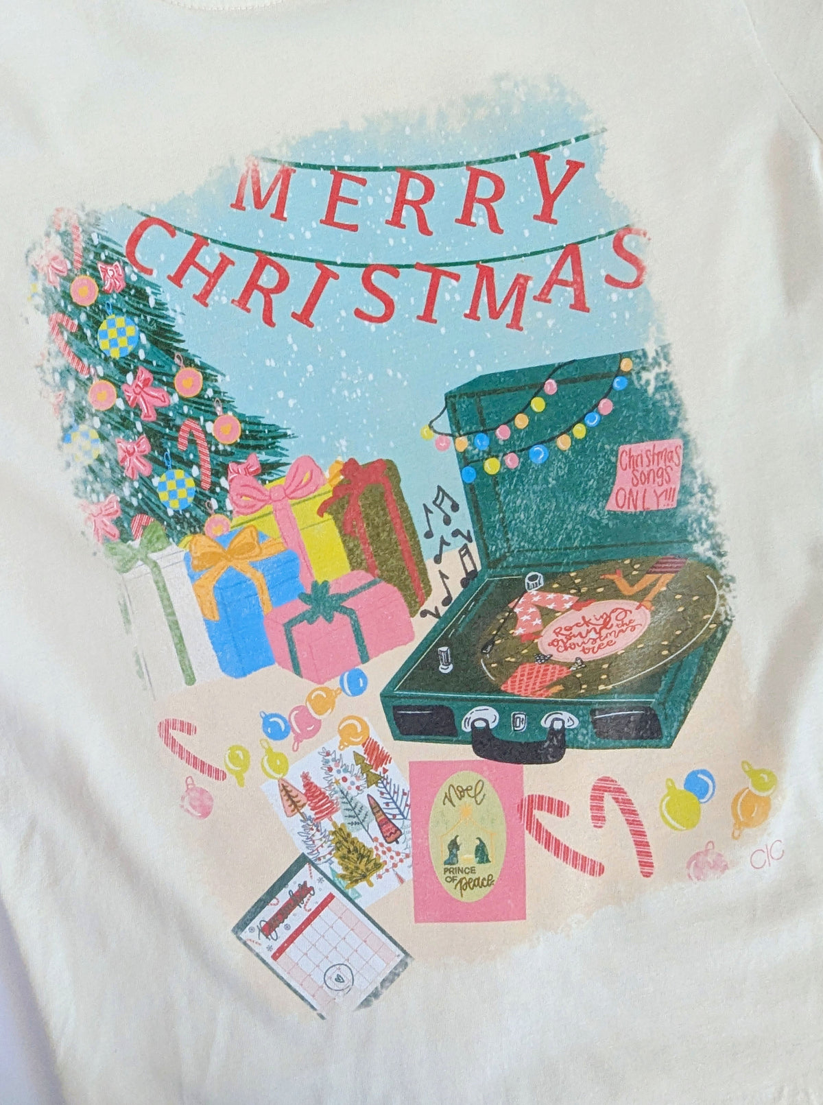 A Vintage Christmas Graphic Tee | Natural