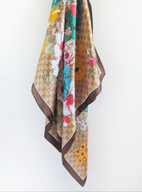Floral Scarf | Brown