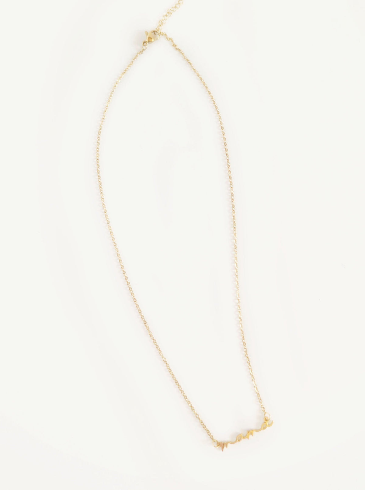 Tarnish Resistant "mama" Necklace | Gold