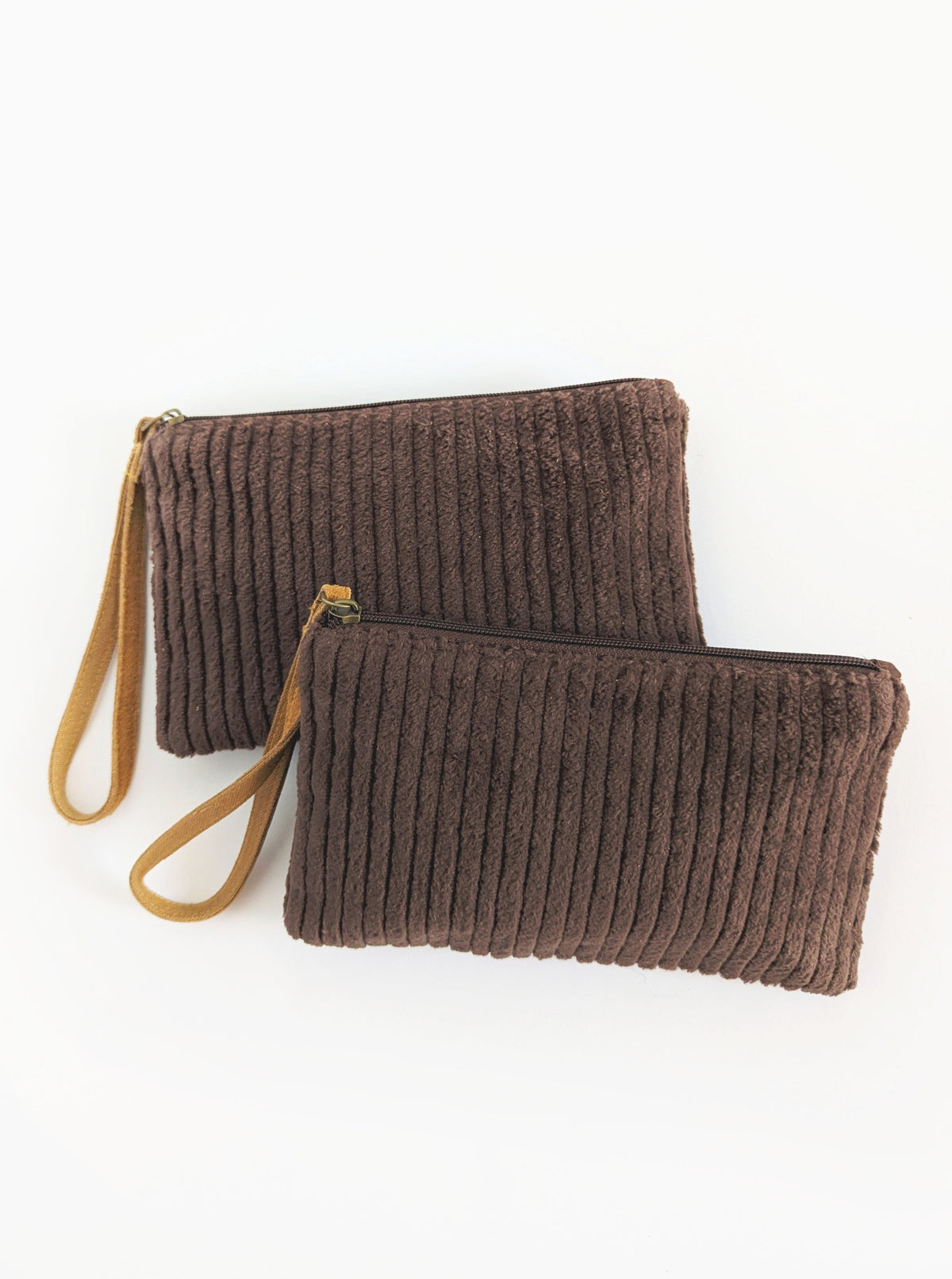 Corduroy Wristlet | Chocolate