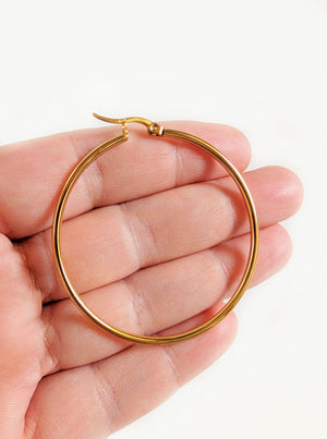 Tarnish Resistant Hoop Earrings | Gold