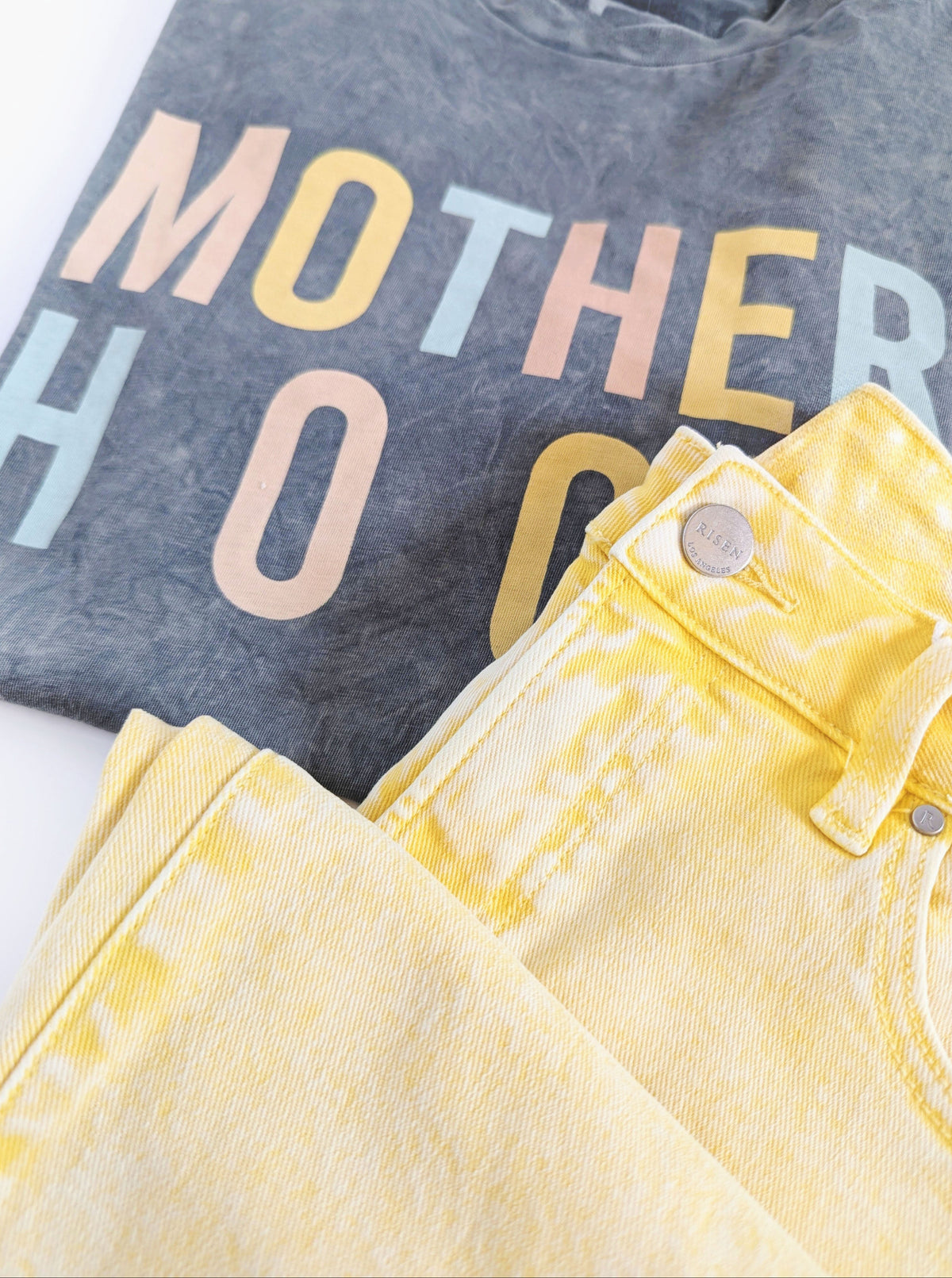 MOTHERHOOD Graphic Tee | Mineral Grey