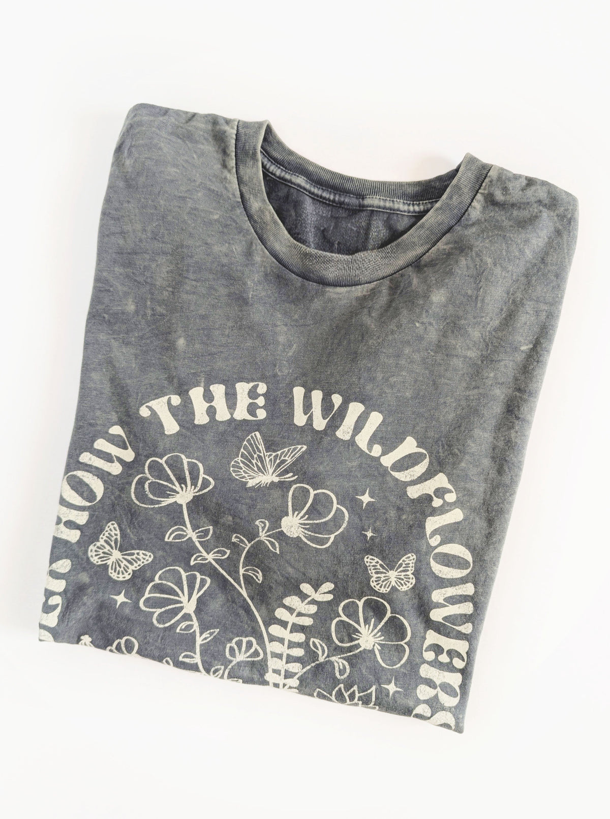 Consider How the Wildflowers Grow Graphic Tee | Mineral Grey
