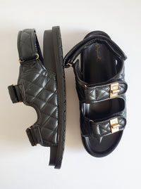 Quilted Platform Sandals | Black