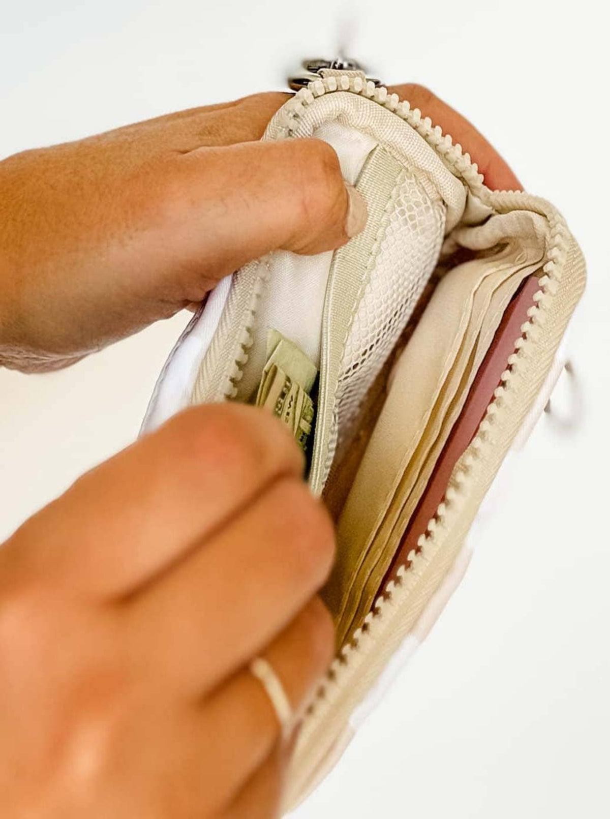 Checkered Wallet, Cardholder, ID Keychain | 2 Colors