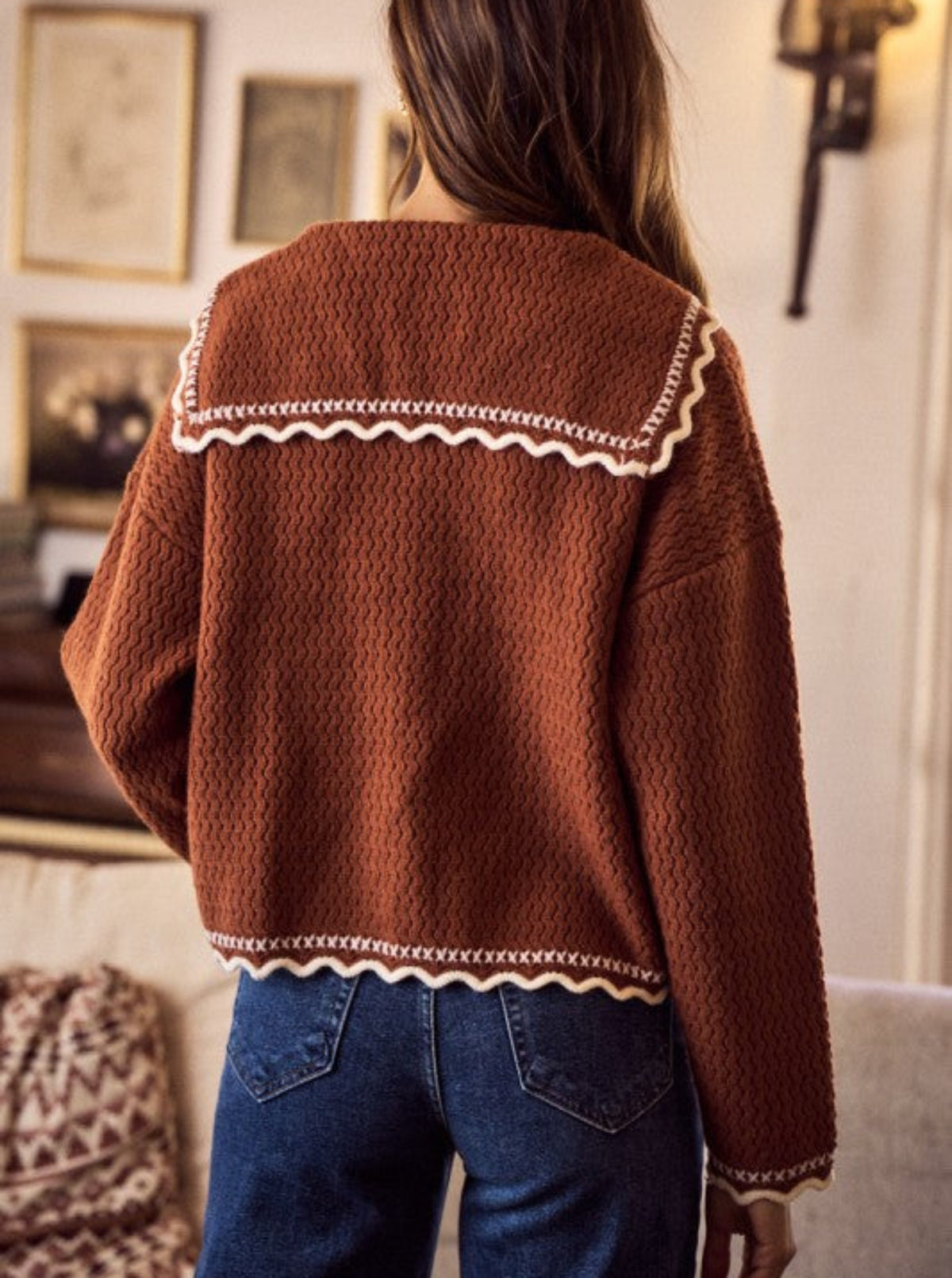 Scallop Sweater Cardigan | Brick