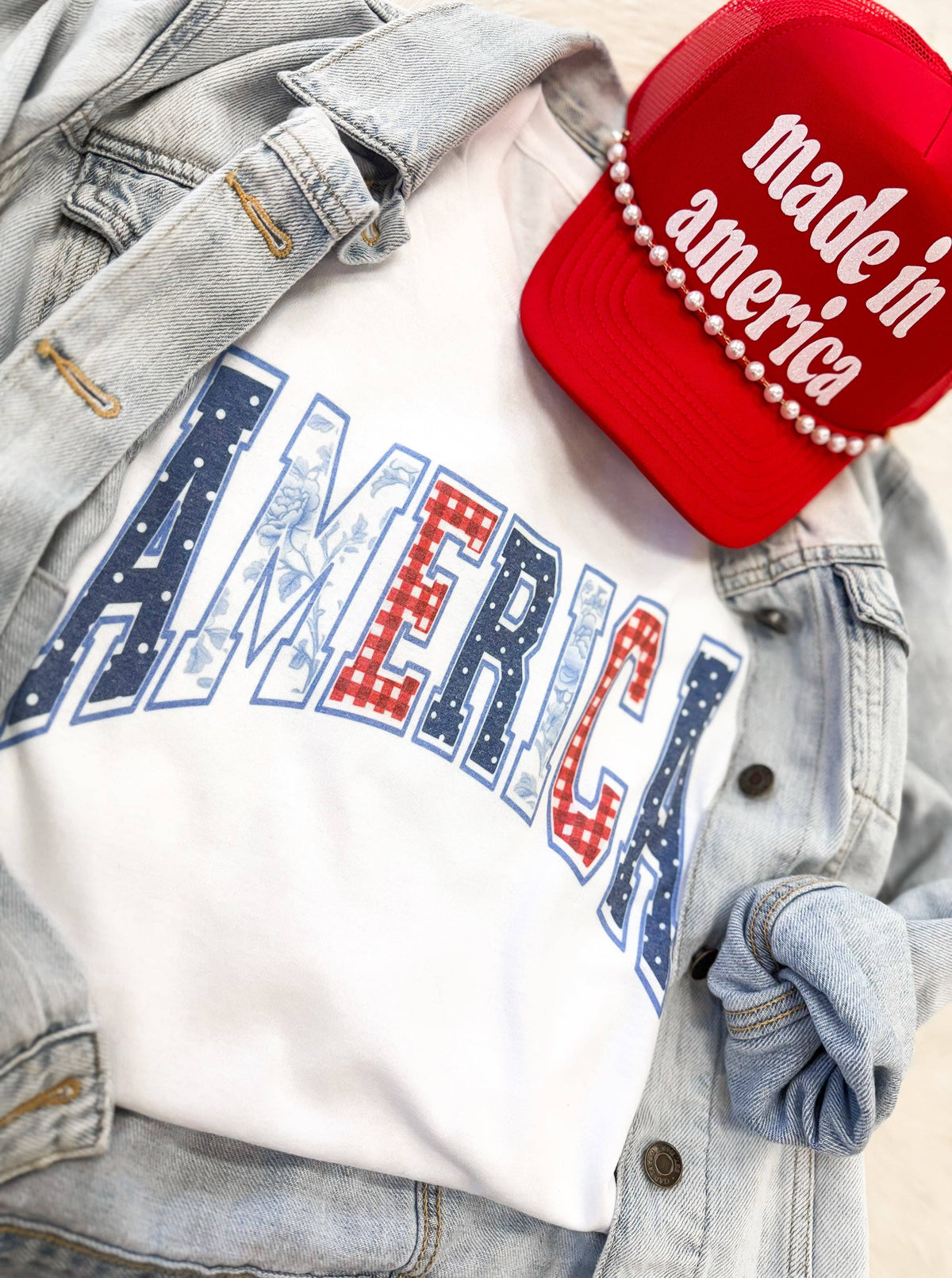 AMERICA Graphic Tee | White