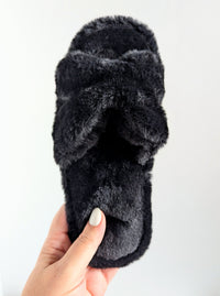 Designer Inspired Slippers | Black
