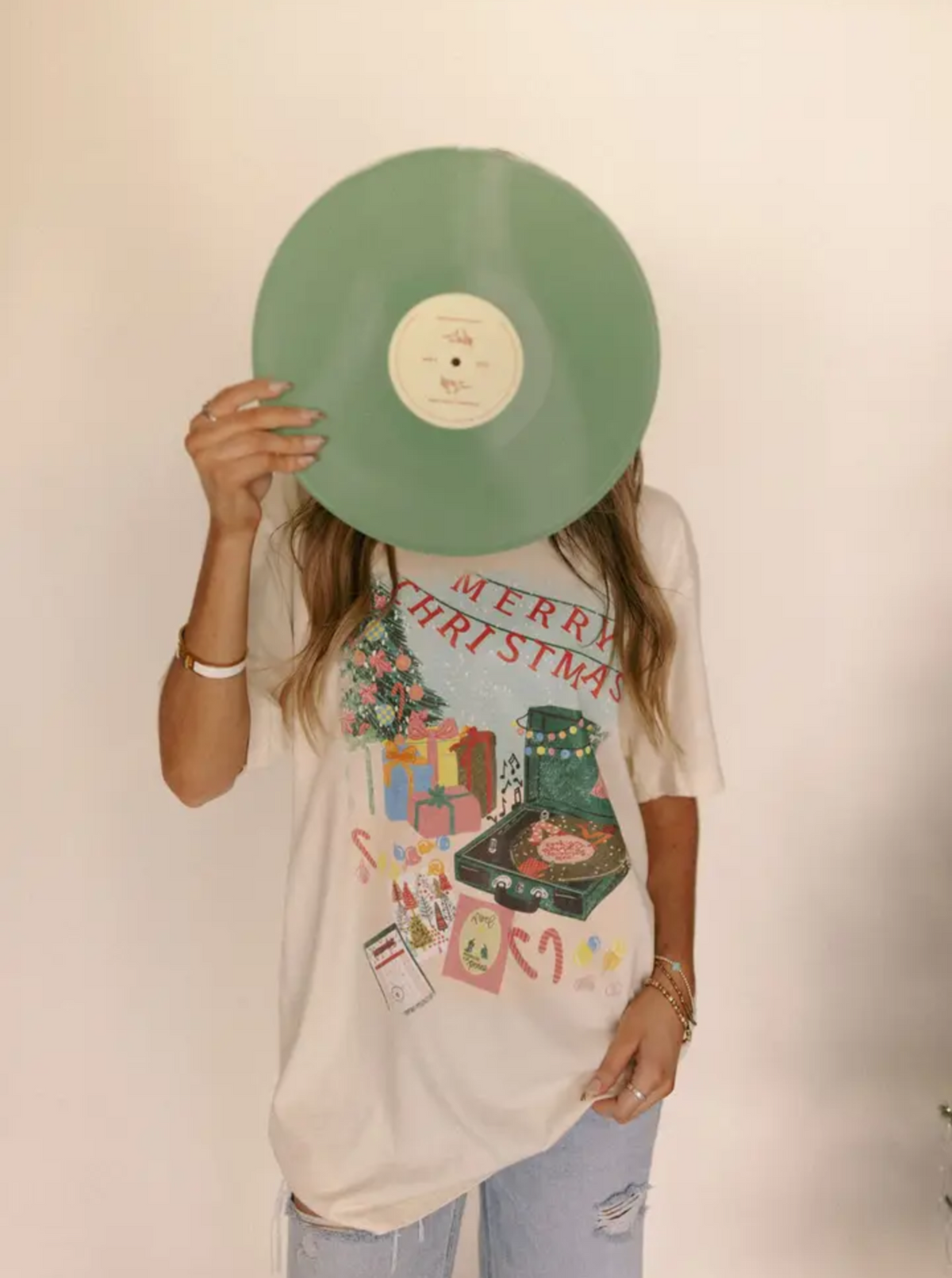 A Vintage Christmas Graphic Tee | Natural